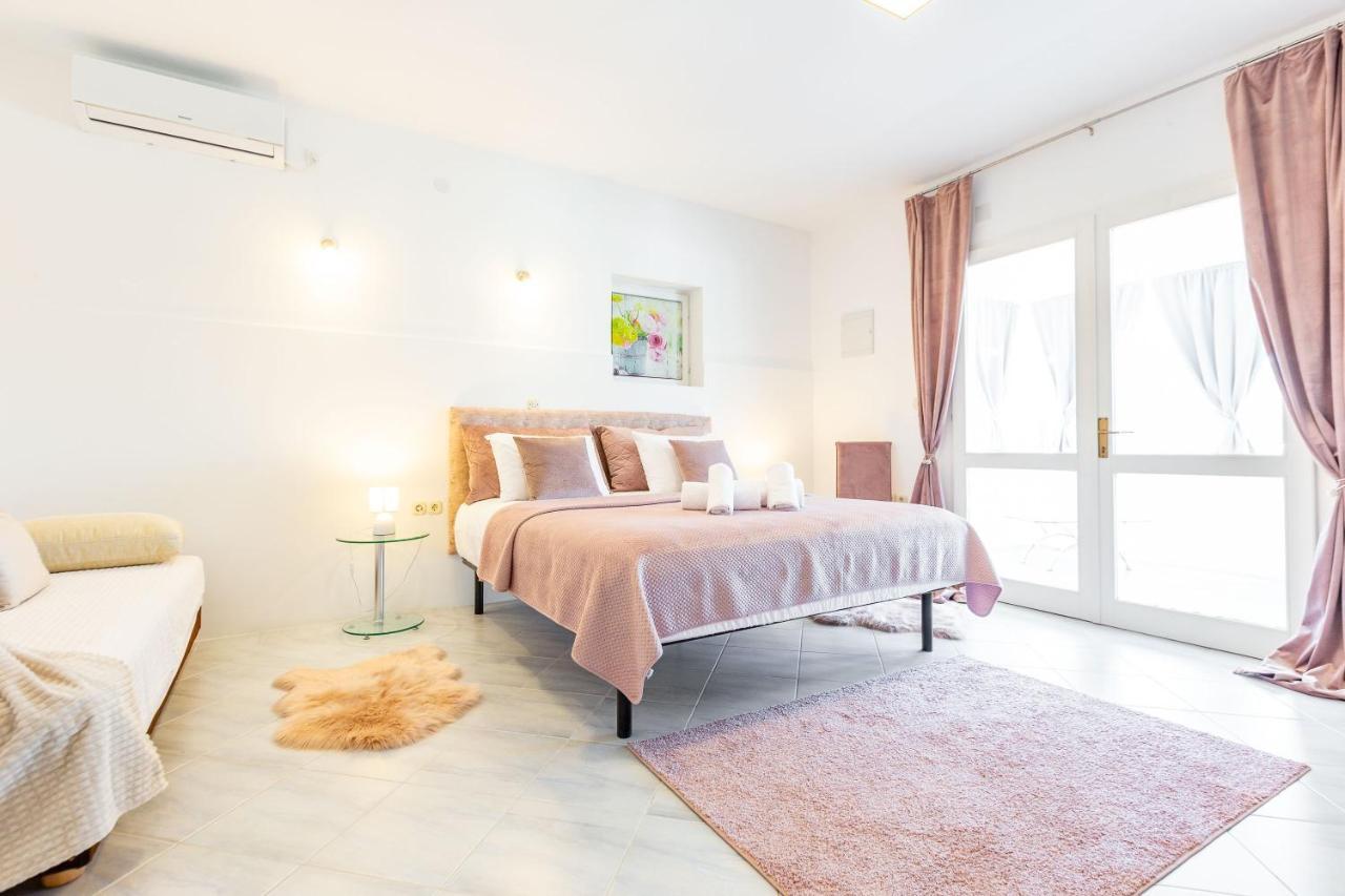 Sjor 2 Bdr Apartment W Grill Ζαντάρ Εξωτερικό φωτογραφία